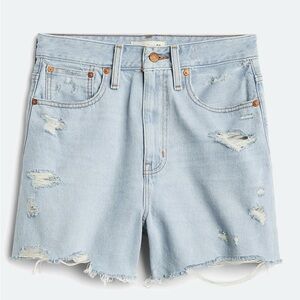 Madewell Curvy Mom Jean Short